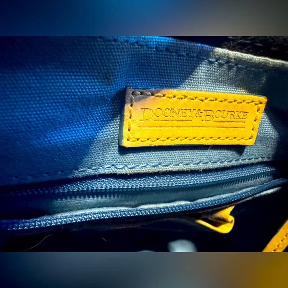 Dooney & Bourke Y2K vintage Monogram Small Hobo charcoal EUC callouts last 2 pic - Picture 10 of 14